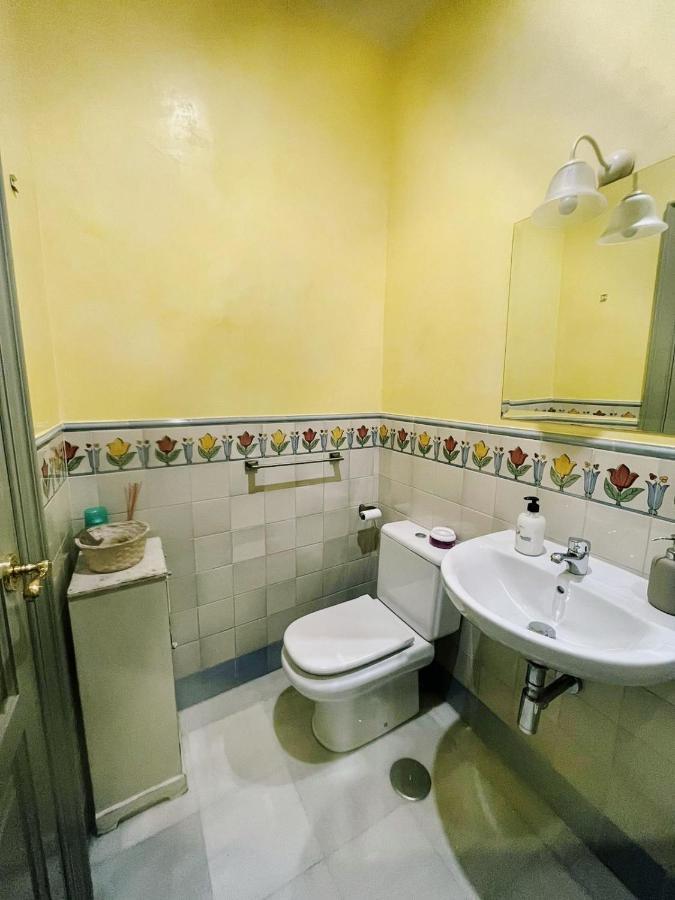 Carmona Center Apartment Kültér fotó
